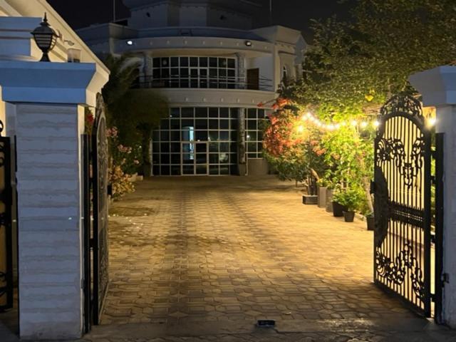 Alhosani Property Abu Dabi Exterior foto